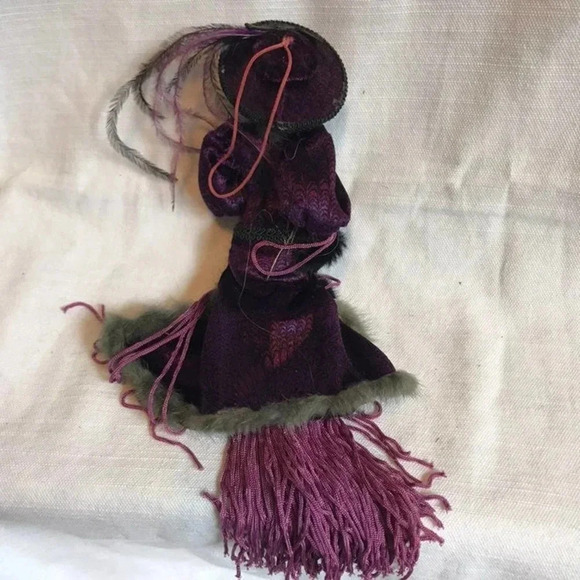 Vintage Unique Car Hanging Ornament - Picture 6 of 7